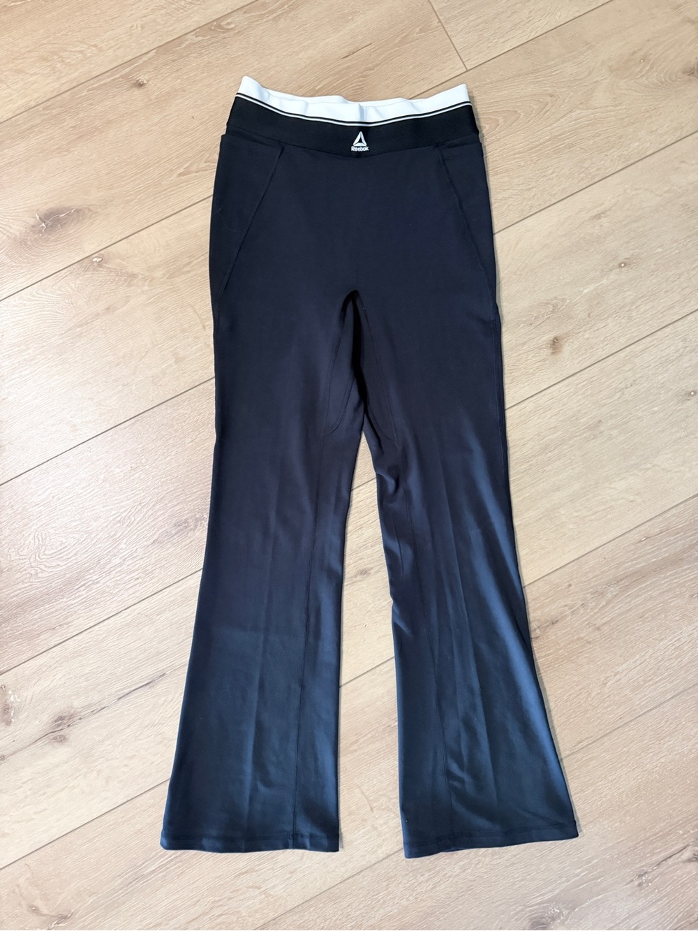 Reebok ultra high waisted flare leggings, size medium